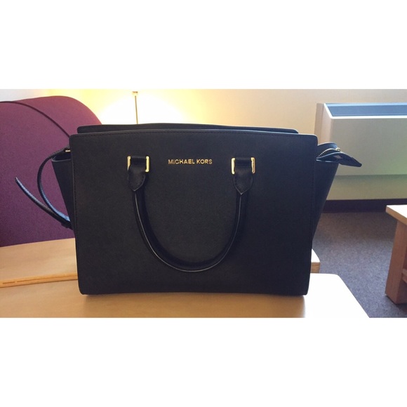 ◾️SOLD!◾️Michael Kors Selma Saffiano Large Satchel - Picture 2 of 4