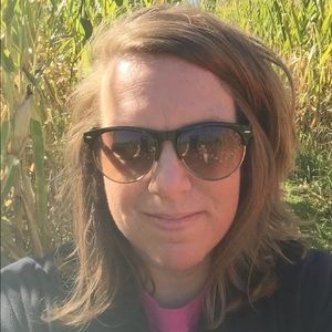 Meet your Posher, Kari