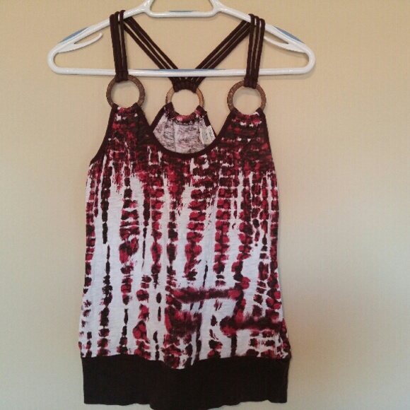 tops at maurices