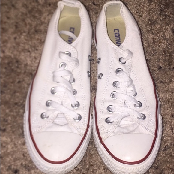 Women's Size 7 White Converse