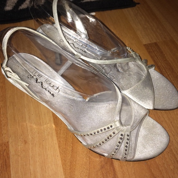 Heels - Picture 1 of 4