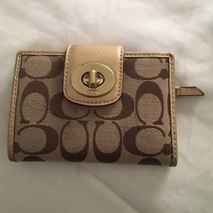 Coach wallet