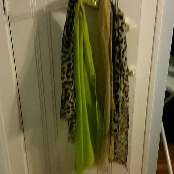 Cheetah print scarf