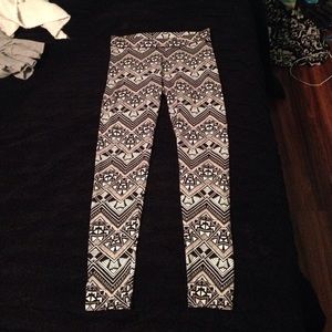 Victoria's Secret pink leggings