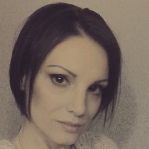 Meet your Posher, Devin