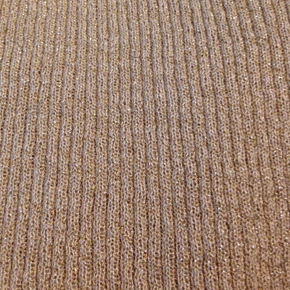 Sweater - Picture 3 of 4