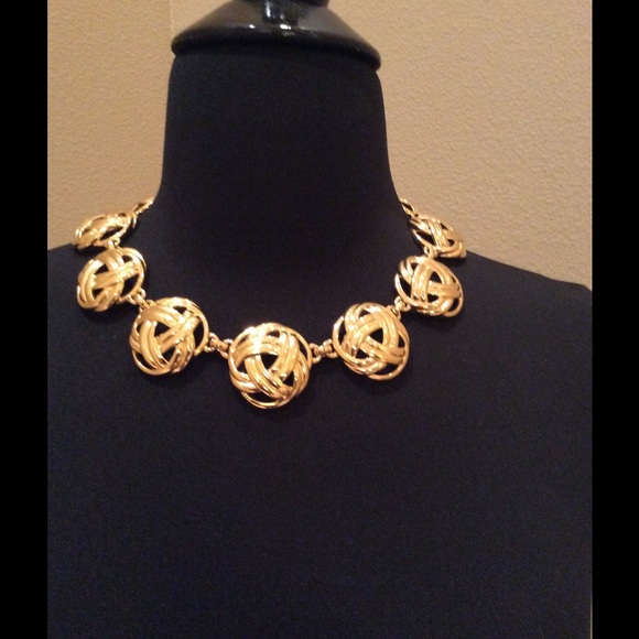 Gold wrapped thick metal statement necklace - Picture 1 of 1