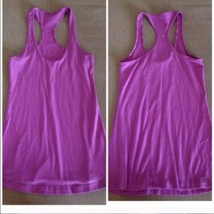 Beautiful preowned Lululemon top !
