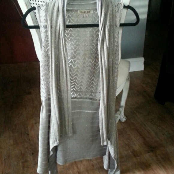 No sleeve cardigan