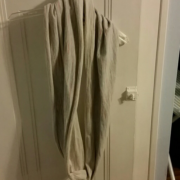 Gap Infinity scarf