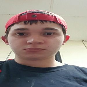 Meet your Posher, Max