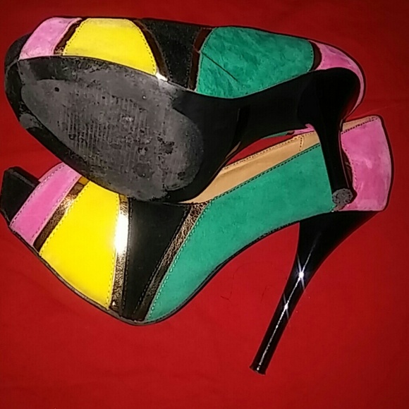 Colorful Stylish Heels - Picture 3 of 3