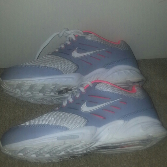 Tennis shoes ( Make Me An Offer)