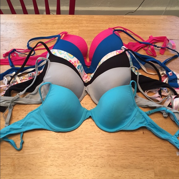 Victoria's Secret Other - 6 VS PINK bras