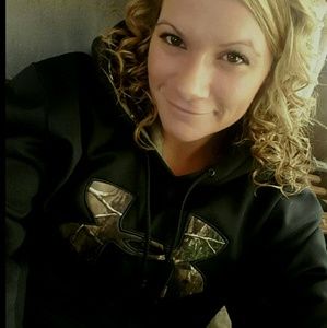 Meet your Posher, Kristen