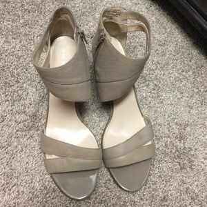 ***SOLD***Nine West Heels