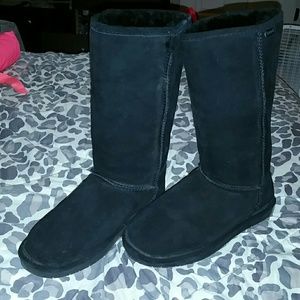 Black High Bearpaw Boots