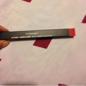 Mac Whirl Lipliner