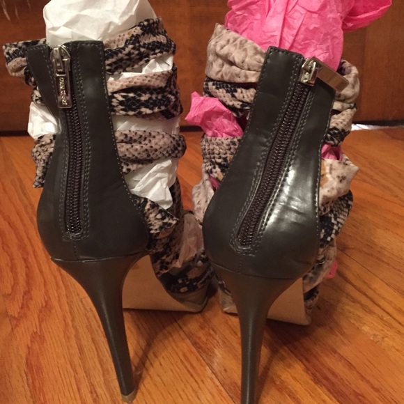 Colin Stuart (For Vs) Snake Print Pumps - image 2