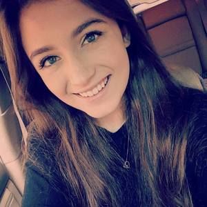 Meet your Posher, Lacey