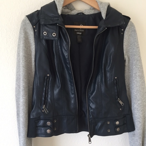 Tilly's Leather Jacket - Picture 2 of 4