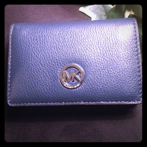 Michael Kors navy leather bifold women's wallet