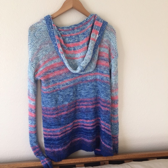 Knit Hollister Cardigan - Picture 3 of 3