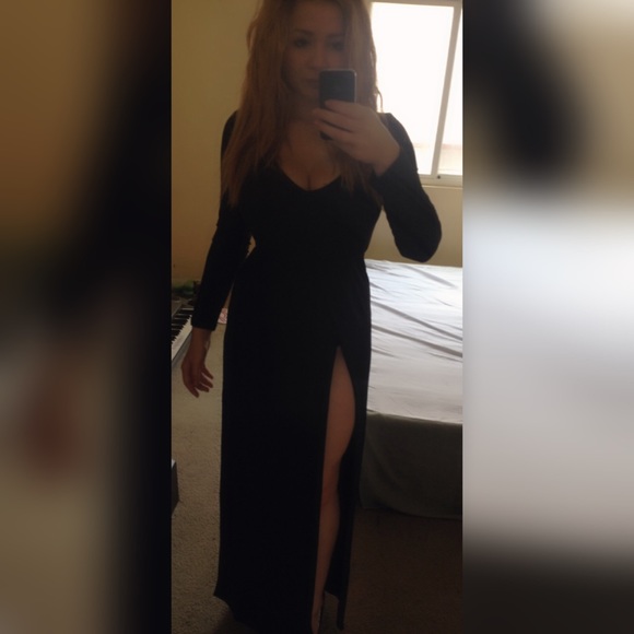 BLACK SIDE SLIT DRESS 💋