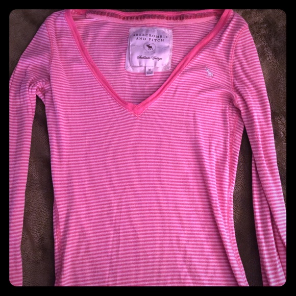 Pretty pink Abercrombie long sleeve