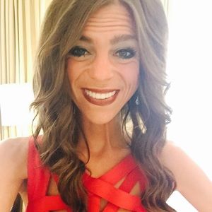 Meet your Posher, Alyse