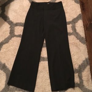 Gray dress pants. Rarely worn. Great condition.