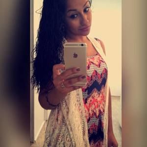 Meet your Posher, Denise