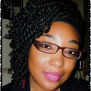 Meet your Posher, Darlene