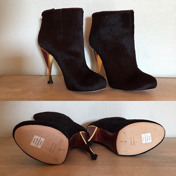 DVF Lis calf hair burgundy booties metal heels - Picture 3 of 4