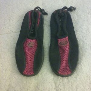 Really nice water shoes