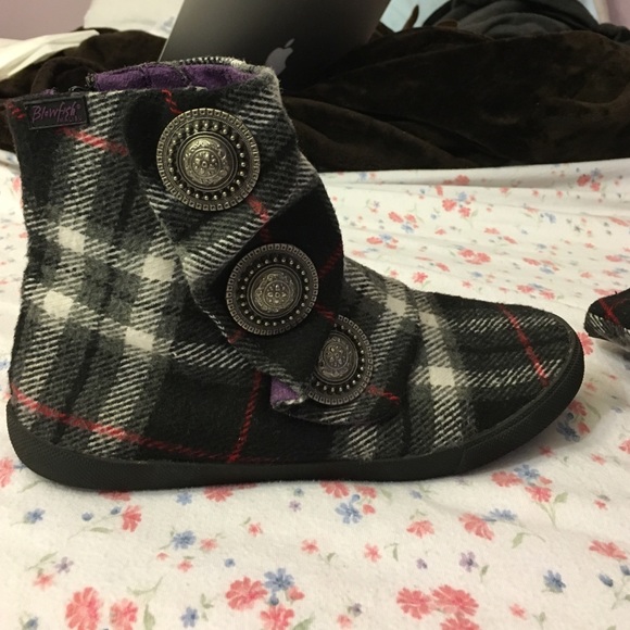 Plaid winter booties