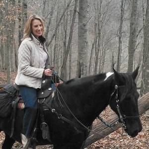 Meet your Posher, Shelaena