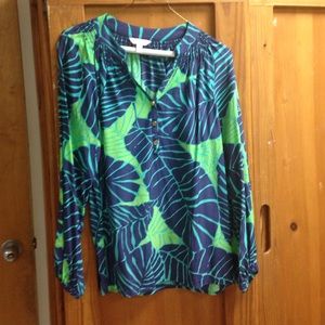 Lilly Pulitzer Under the Palms Elsa top!
