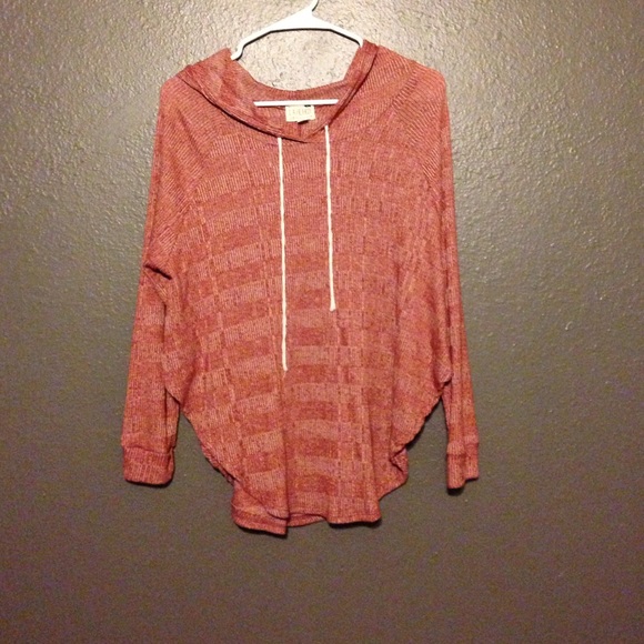 Shirt/hoodie