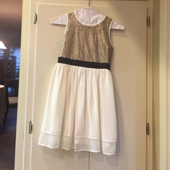 Girls size 10 semi formal dress