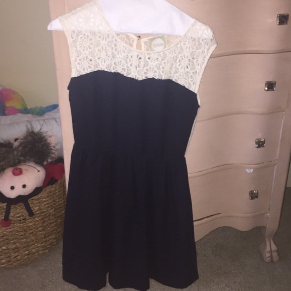 Alythea Navy and Cream Lace Dress