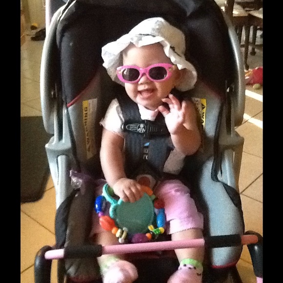 🌻Come check out my closet & let's go shopping!!🌻 - Picture 4 of 4