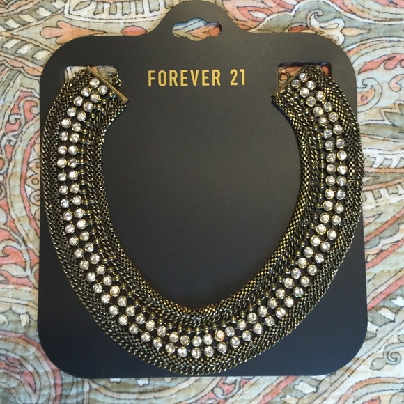 Forever 21 necklace