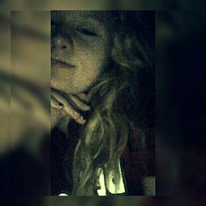 Meet your Posher, Celeste