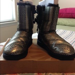Bling Bailey Bow Uggs Authentic