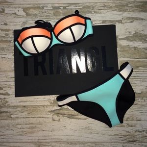 Triangl Bikini