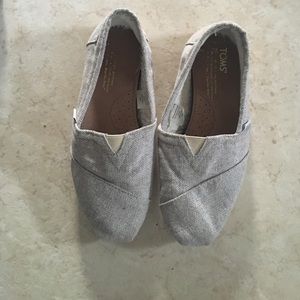 Rare herringbone Sherpa lined Toms