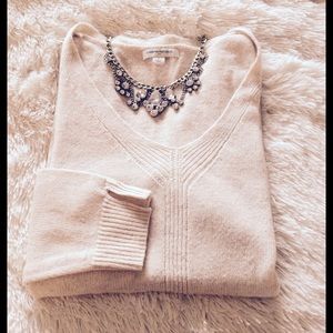 Banana Republic sweater 💗