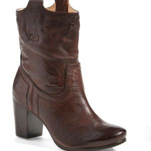 Frye Carson Mid Heel short boot
