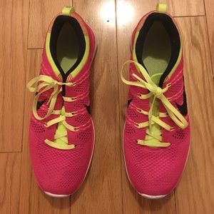 Lightly worn Nike Flyknit's